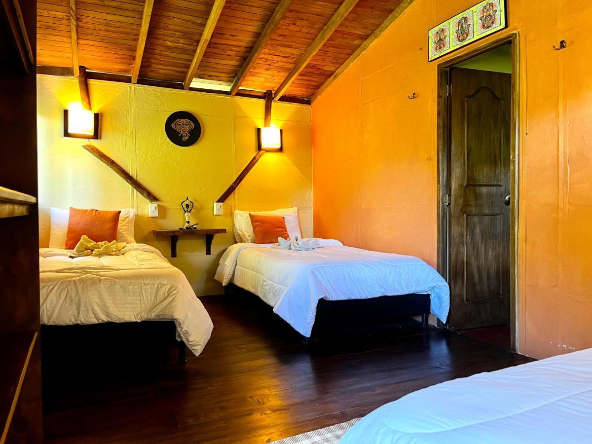 La Casa De Loto Retreat Guatapé Extérieur photo